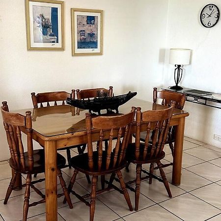 2 Bedroom Ocean View - Alexandria Apartments -Alexandra Headland Maroochydore Extérieur photo
