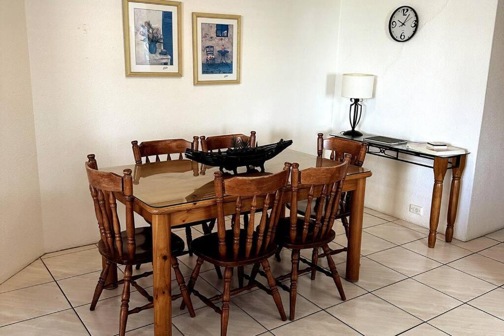 2 Bedroom Ocean View - Alexandria Apartments -Alexandra Headland Maroochydore Extérieur photo