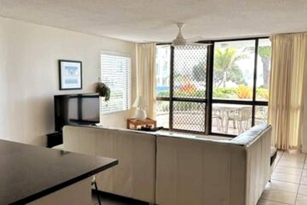 2 Bedroom Ocean View - Alexandria Apartments -Alexandra Headland Maroochydore Extérieur photo